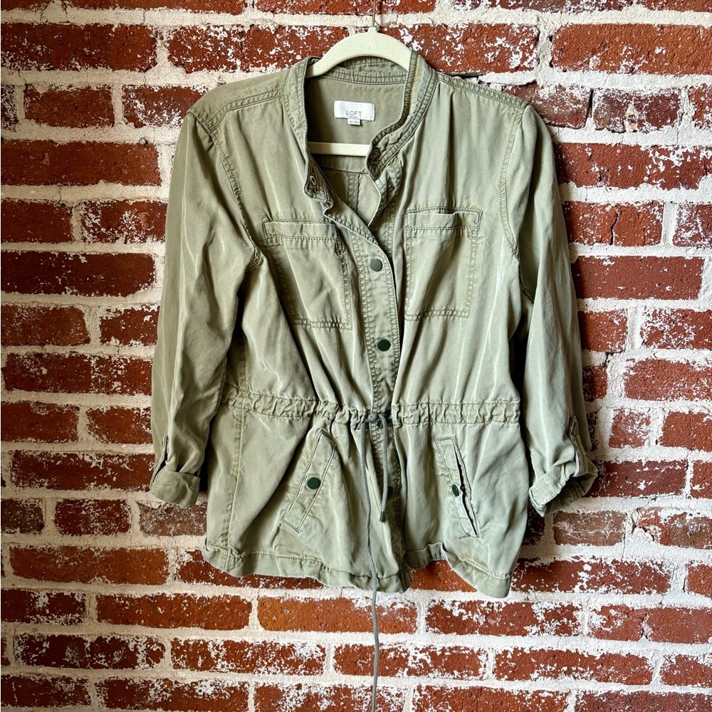 LOFT lightweight green jacket - Picture 5 of 8